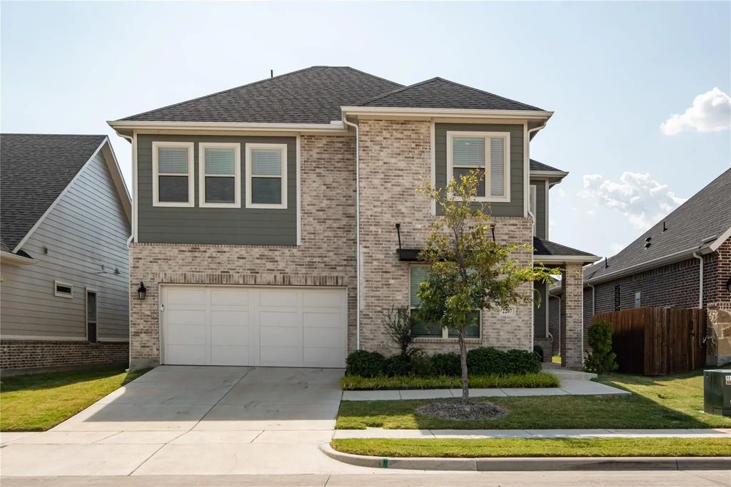 2207 Santa Monica Drive, Rowlett