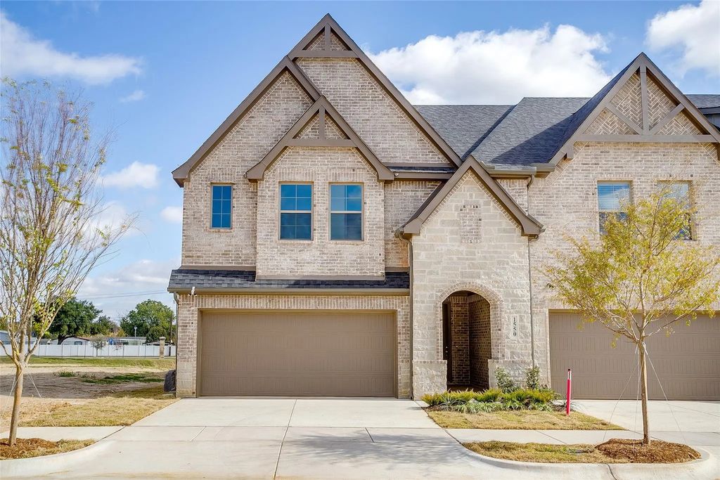 1550 Homeplace Circle, Mansfield