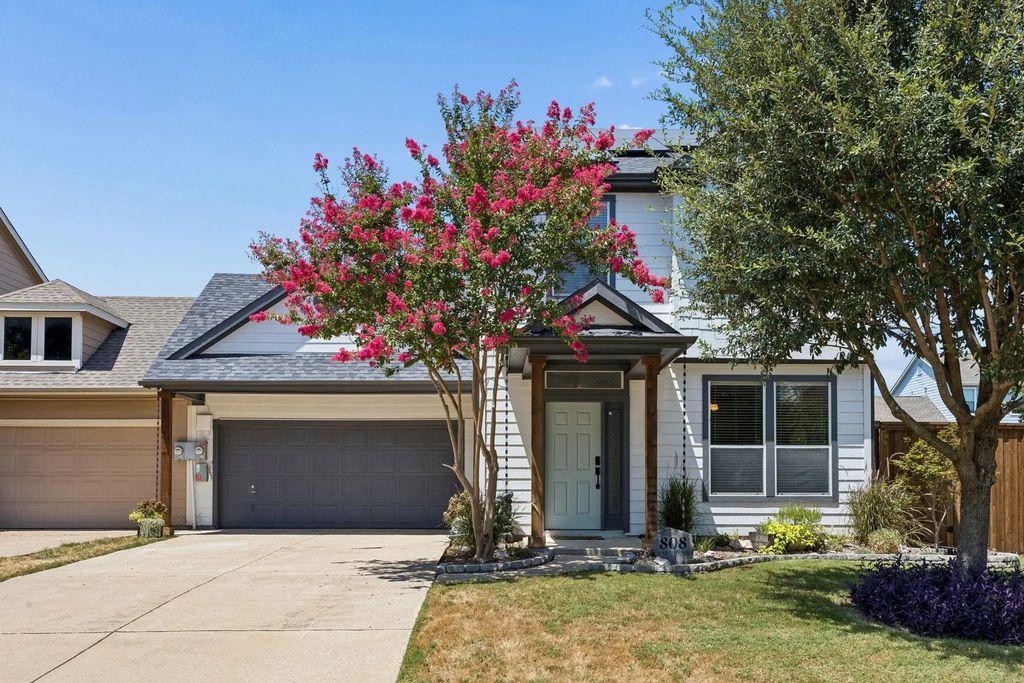 808 Carlton Road, Wylie