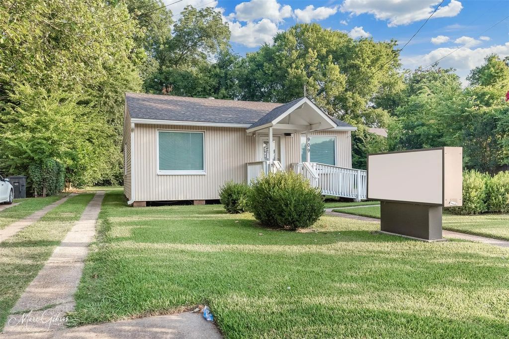 909 Mcdade Street, Bossier City