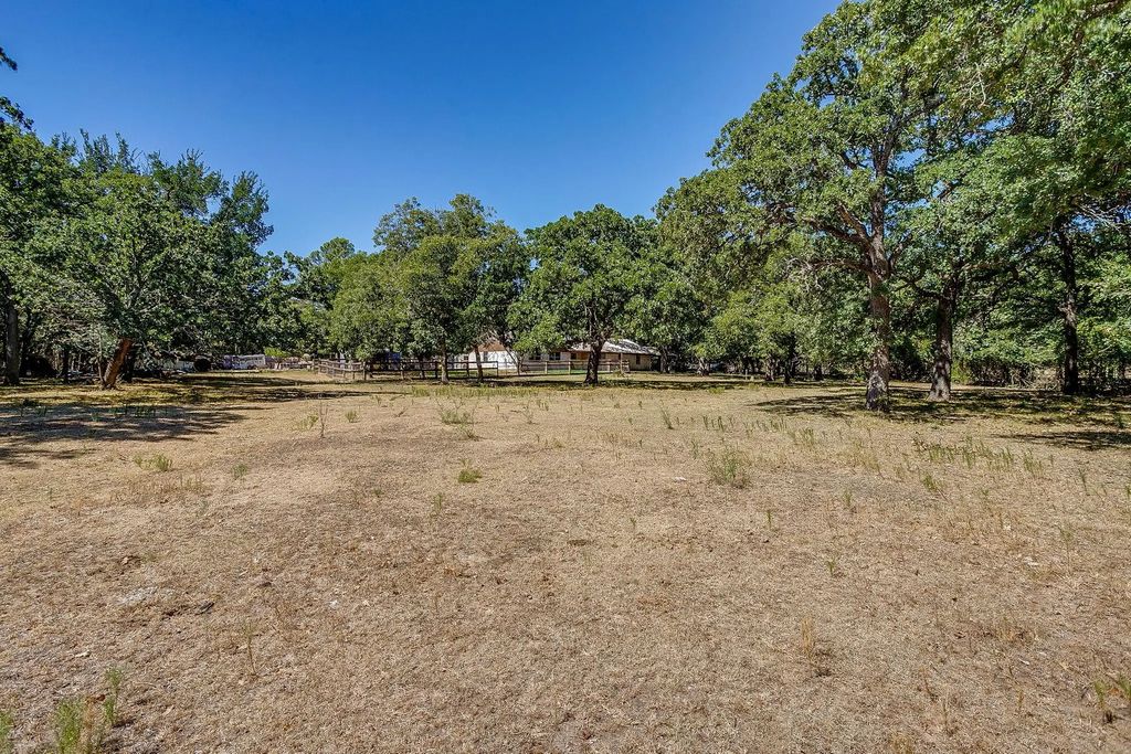 1377 E Gibtown Road, Poolville