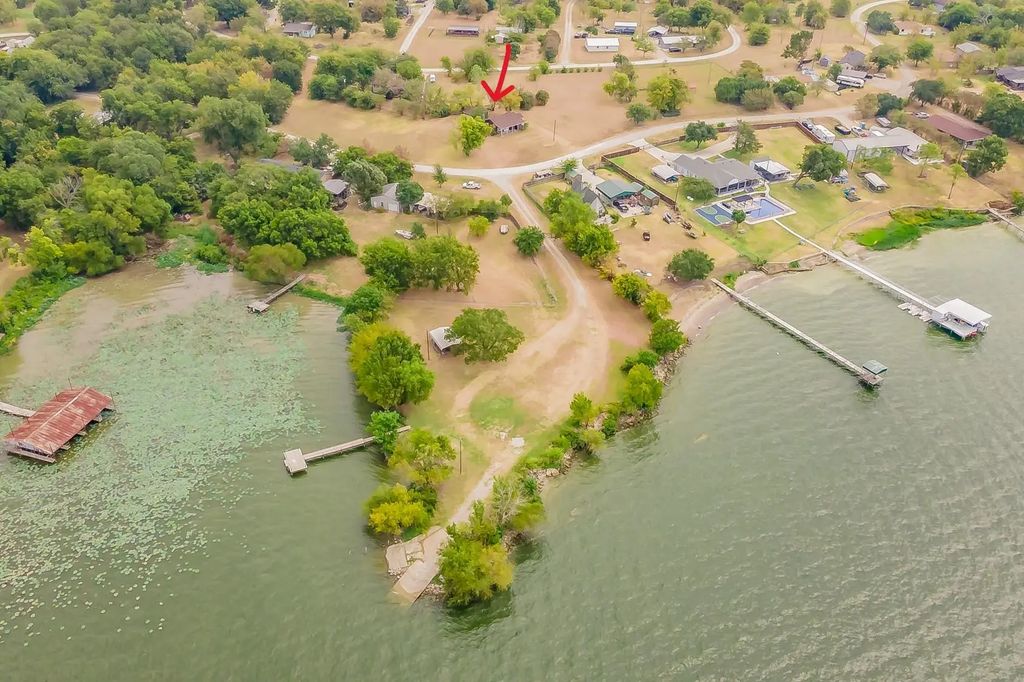 7656 Shoreline Drive, Lone Oak