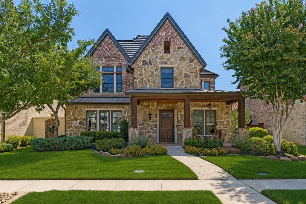322 Devon Drive, Coppell