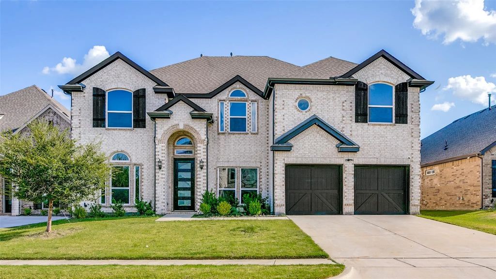 309 Lovett Lane, Burleson