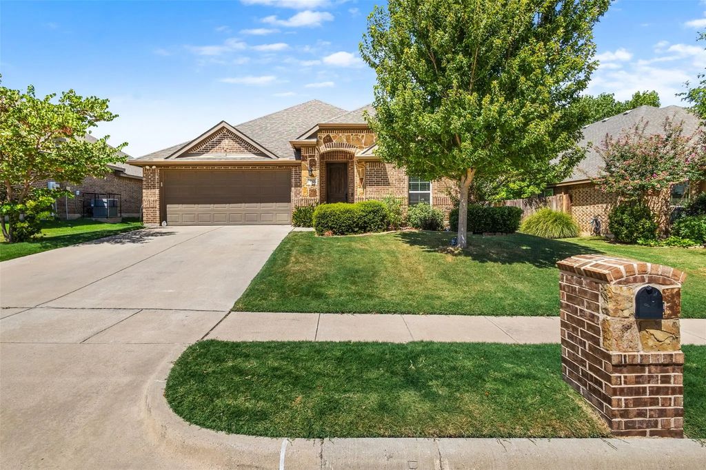 913 Abbey Lane, Midlothian