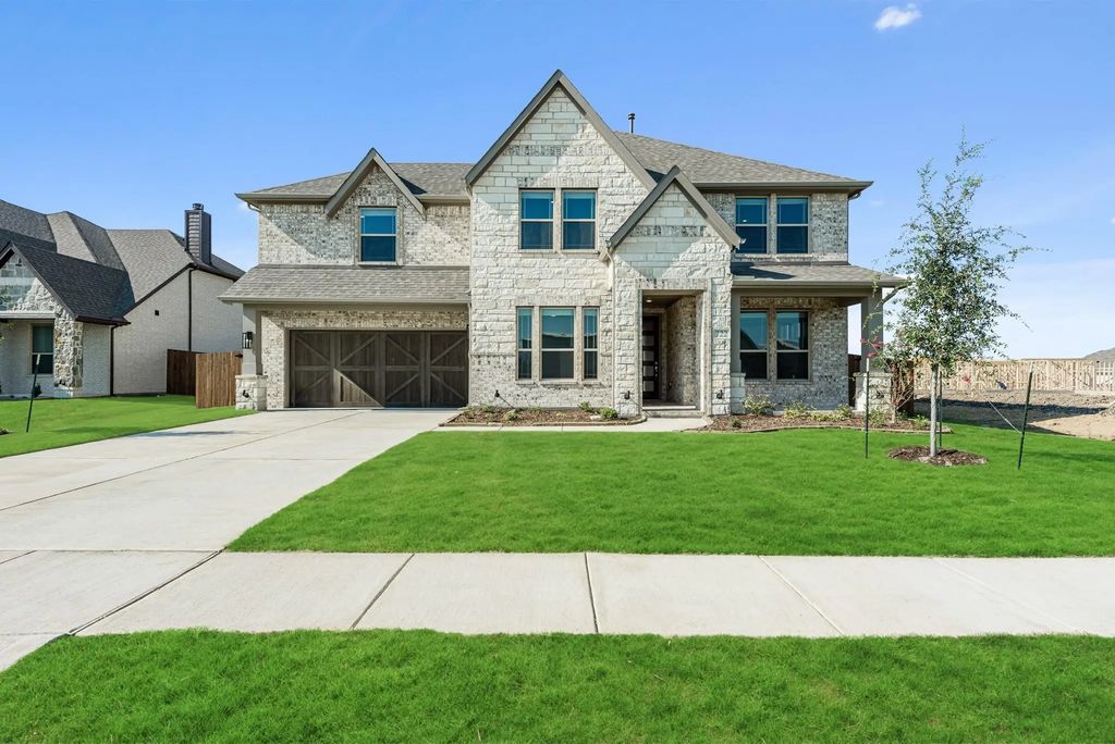 722 Truchas Avenue, Forney