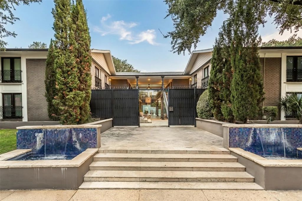 10205 Regal Oaks Drive 123, Dallas