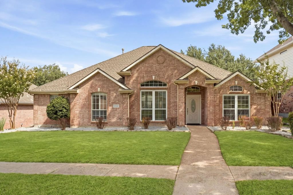 3723 White River Drive, Dallas