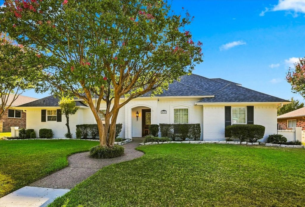 8721 Flint Falls Drive, Dallas
