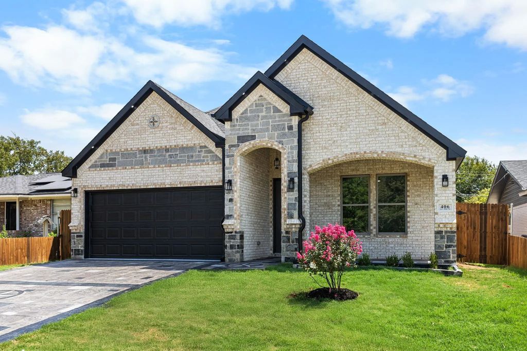 406 Sw 16th Street, Grand Prairie