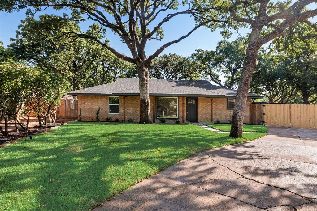 3500 Raynorwood Court, Arlington