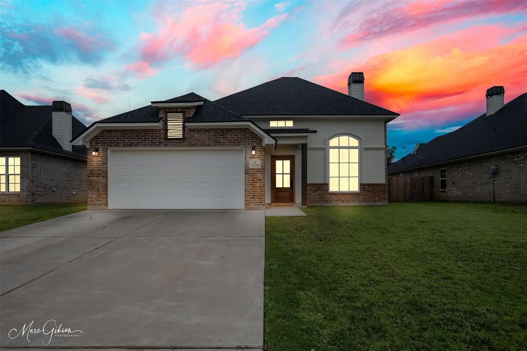 4820 Bogey Lane, Shreveport