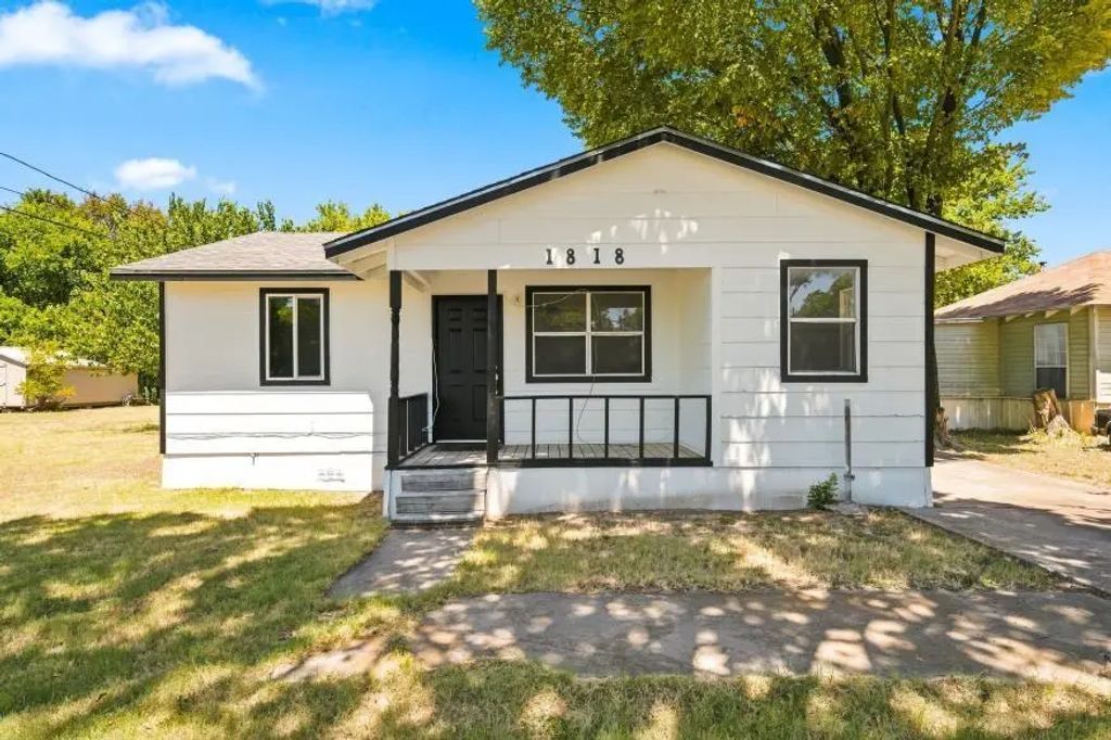 1818 Willis Lane, Bellmead