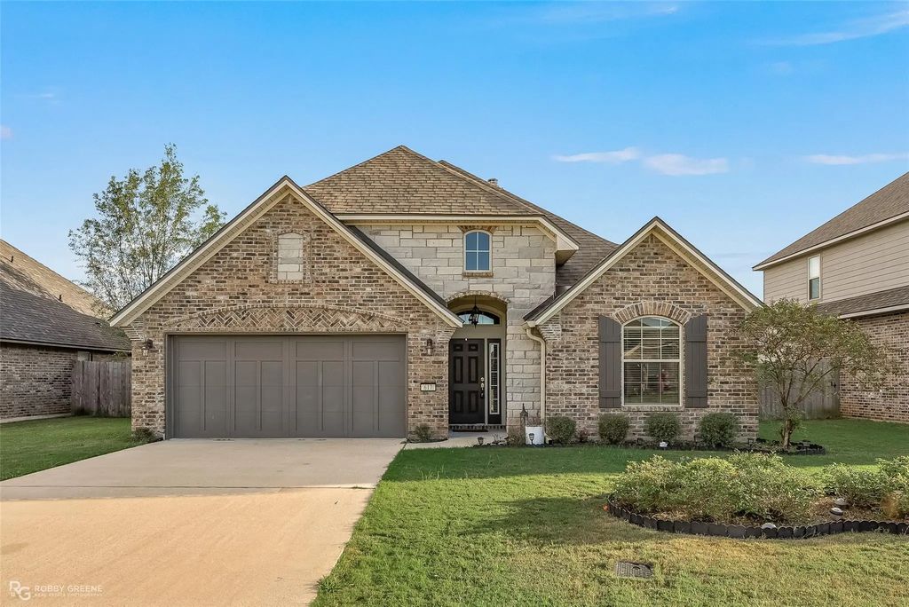 617 Labarre Lane, Bossier City
