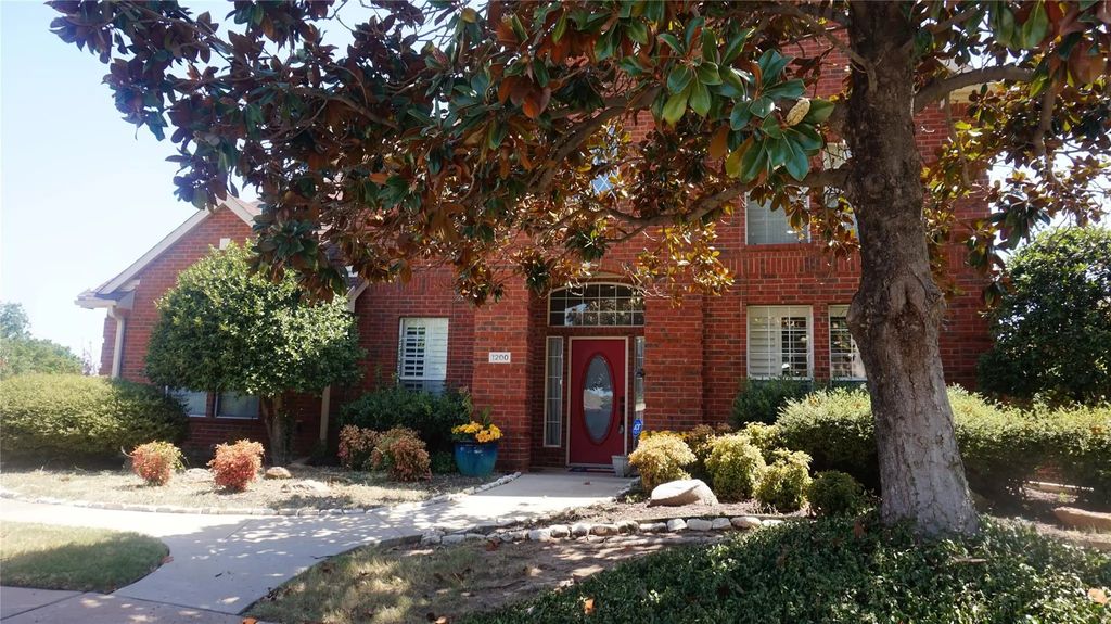 1200 Winnipeg Drive, Lewisville