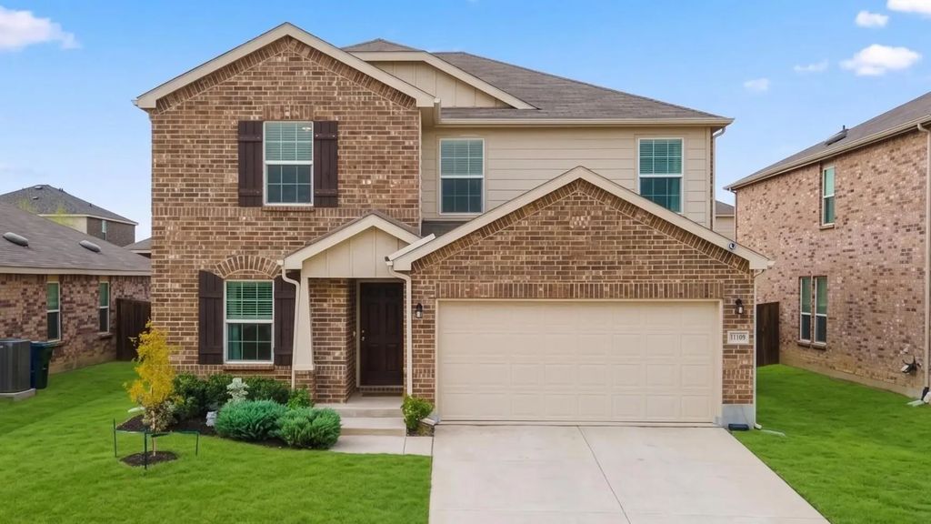 1308 Trace Drive, Aubrey