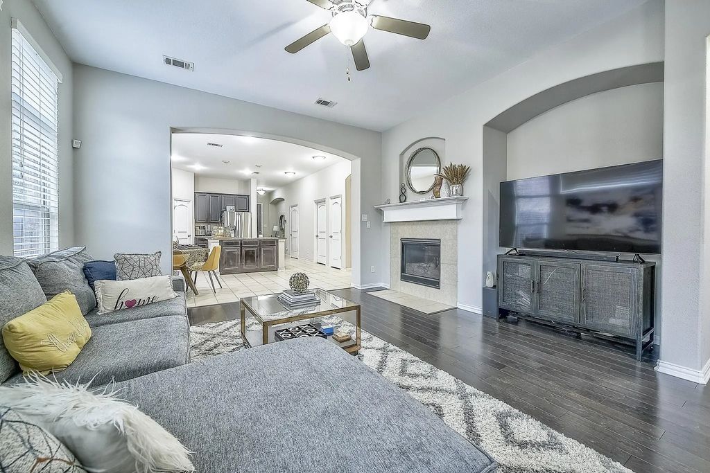 3904 Deer Lake Drive, McKinney