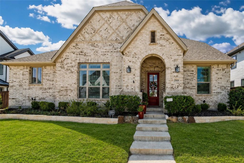 2009 Prairie Holly Lane, Fort Worth