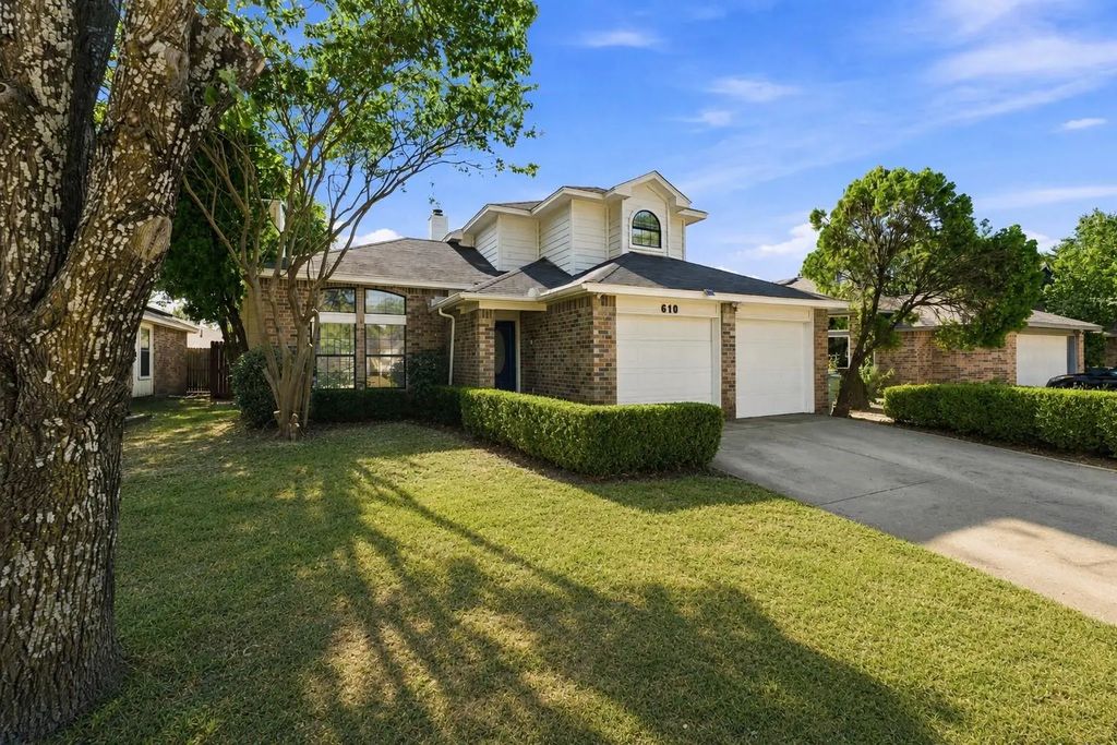 610 Lemons Street, Cedar Hill