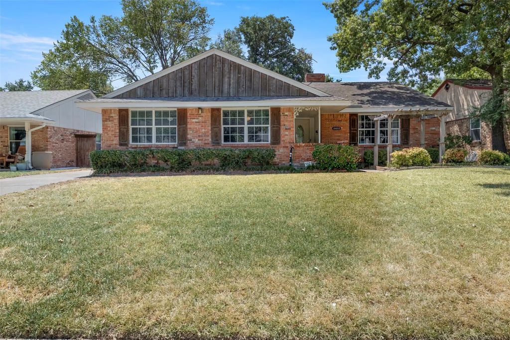 10636 Chesterton Drive, Dallas
