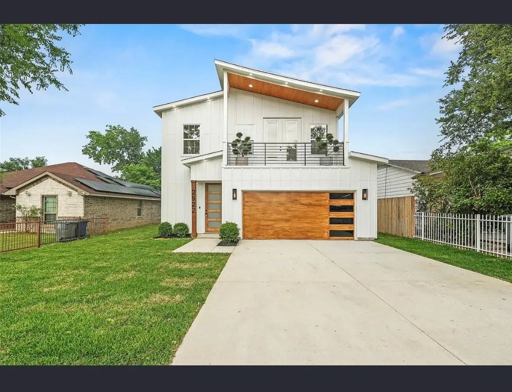 2522 Seevers Avenue, Dallas