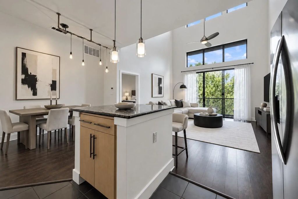 4605 Cedar Springs Road 305, Dallas