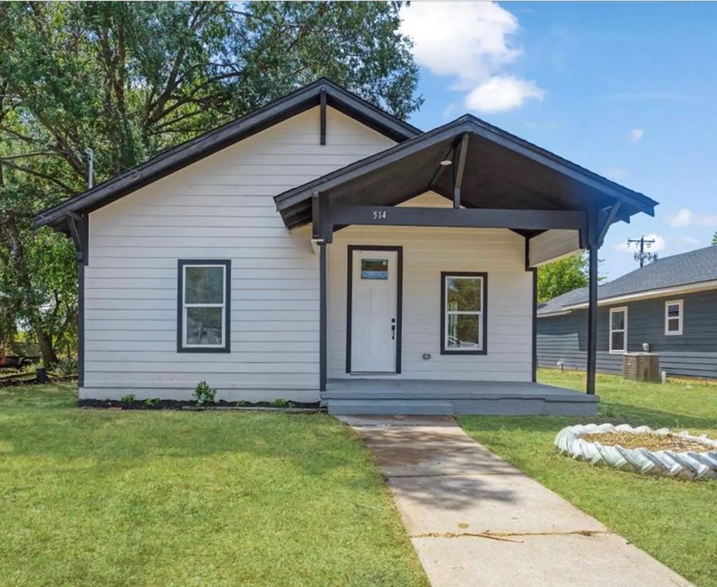 514 N Lee Avenue, Sherman