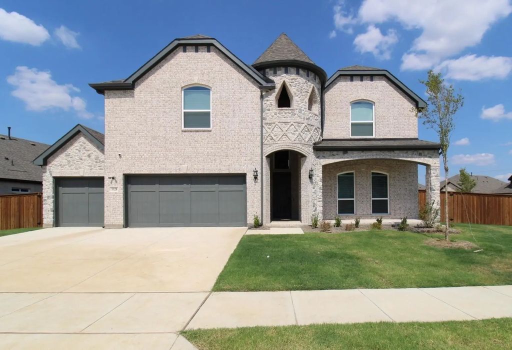 3328 Lakestriker Road, Celina