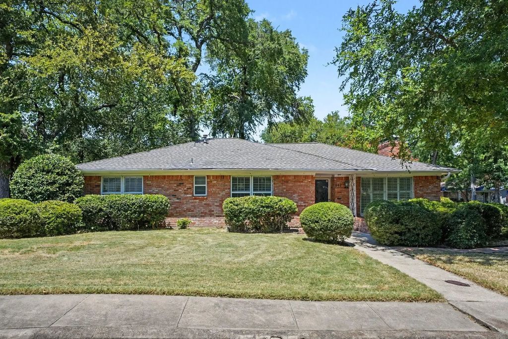 241 Shockley Avenue, DeSoto