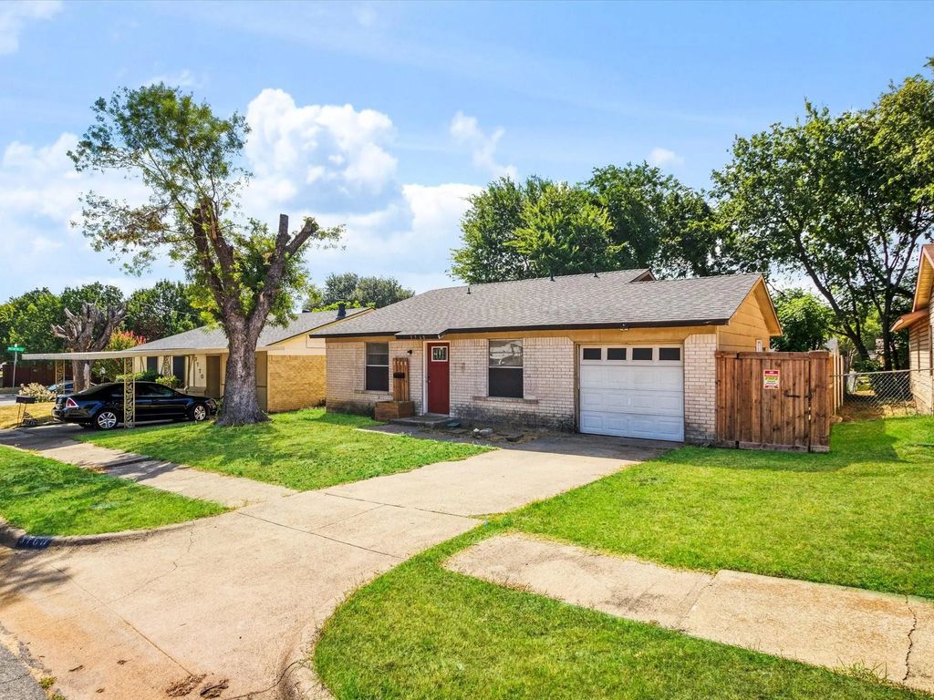 3760 Stagecoach Trail, Dallas