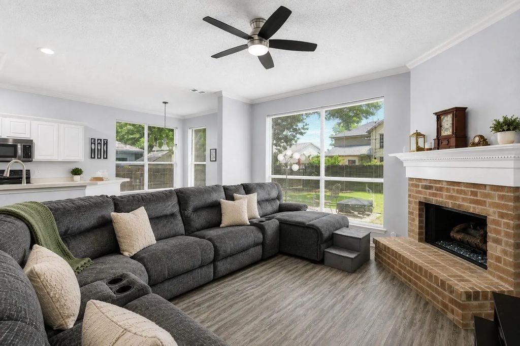 2112 Loon Lake Road, Denton