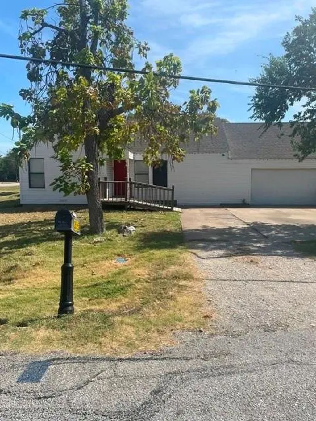 2605 3rd Street, Sachse