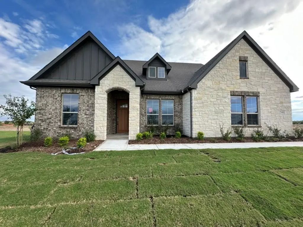 240 Horizon Road, Valley View