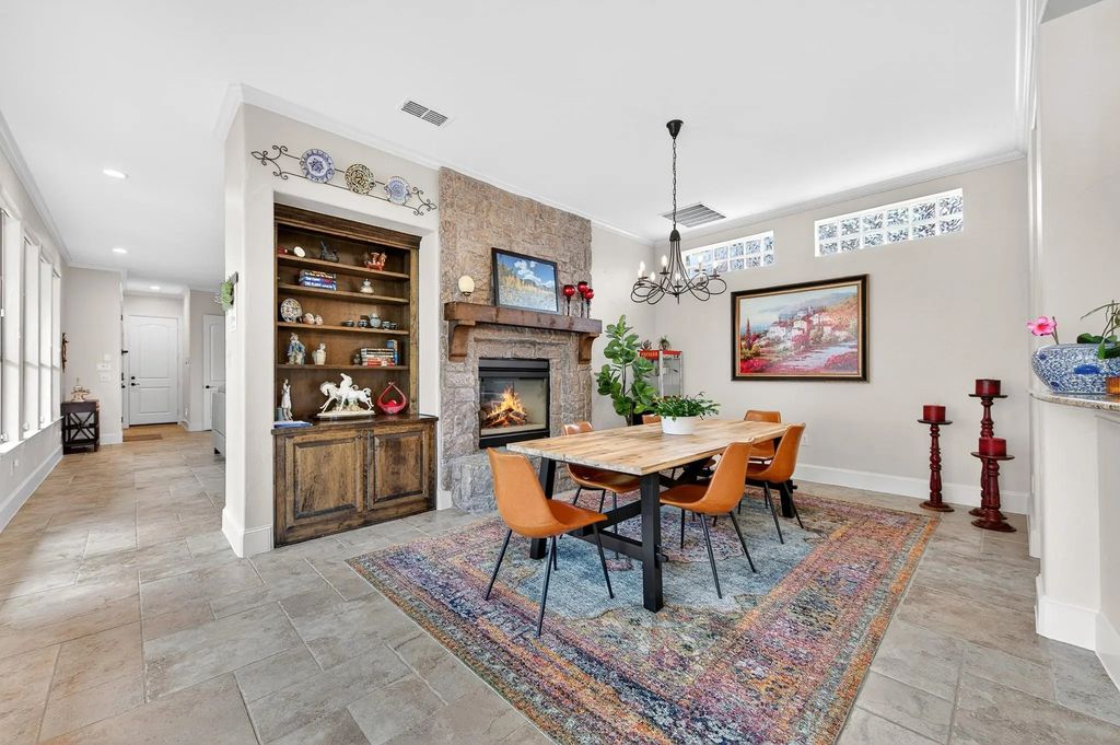 3617 Vineyard Way, Farmers Branch