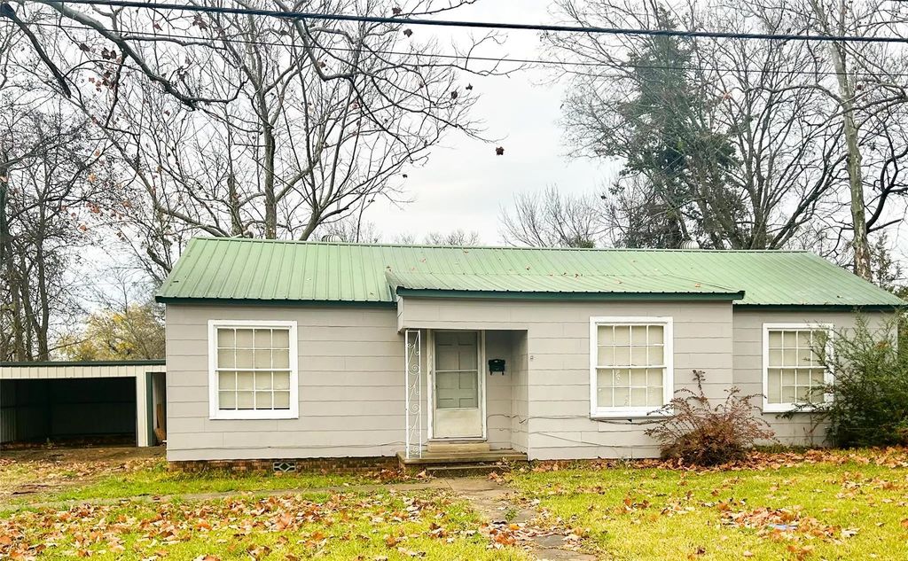 1701 W Main, Clarksville