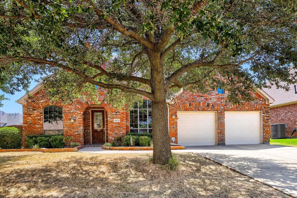 6919 Navigation Drive, Grand Prairie