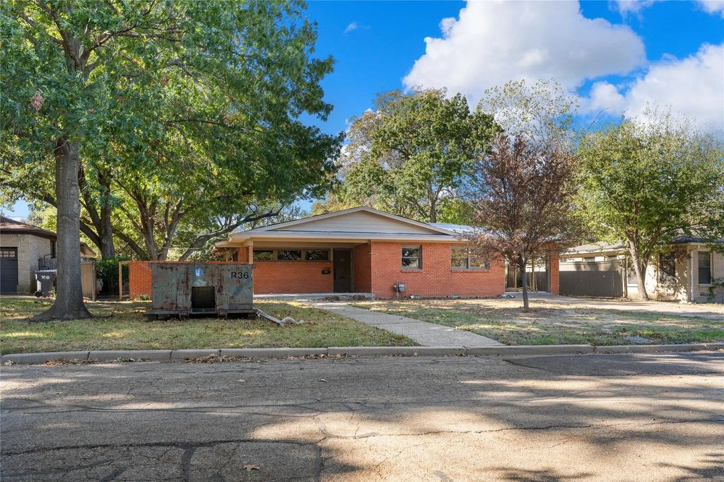 2308 N 49th Street, Waco