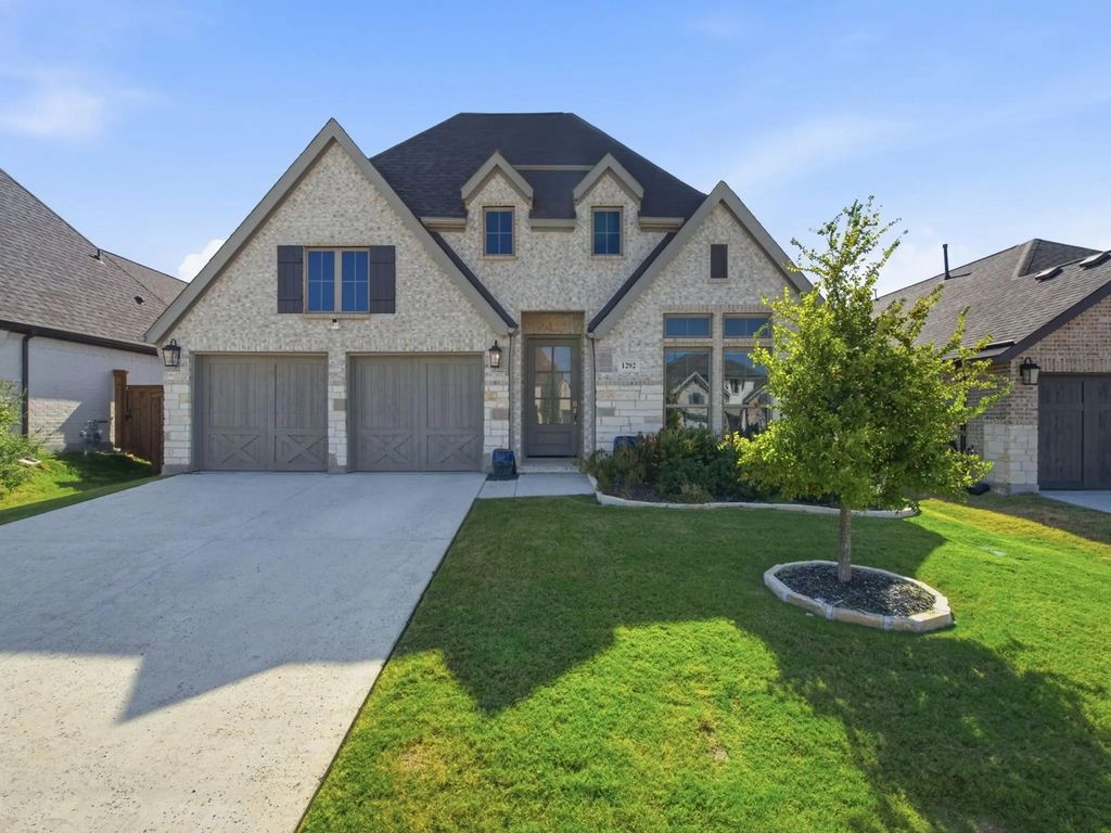 1292 Valerian Avenue, Haslet