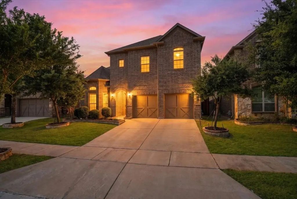 6749 Cambridge Drive, North Richland Hills