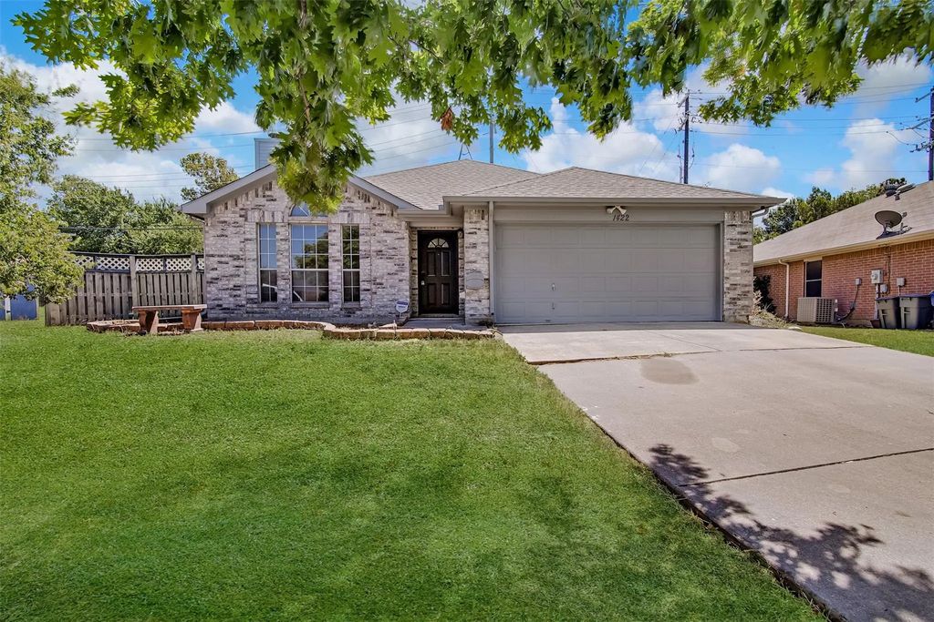 1422 Misty Meadow Drive, Midlothian