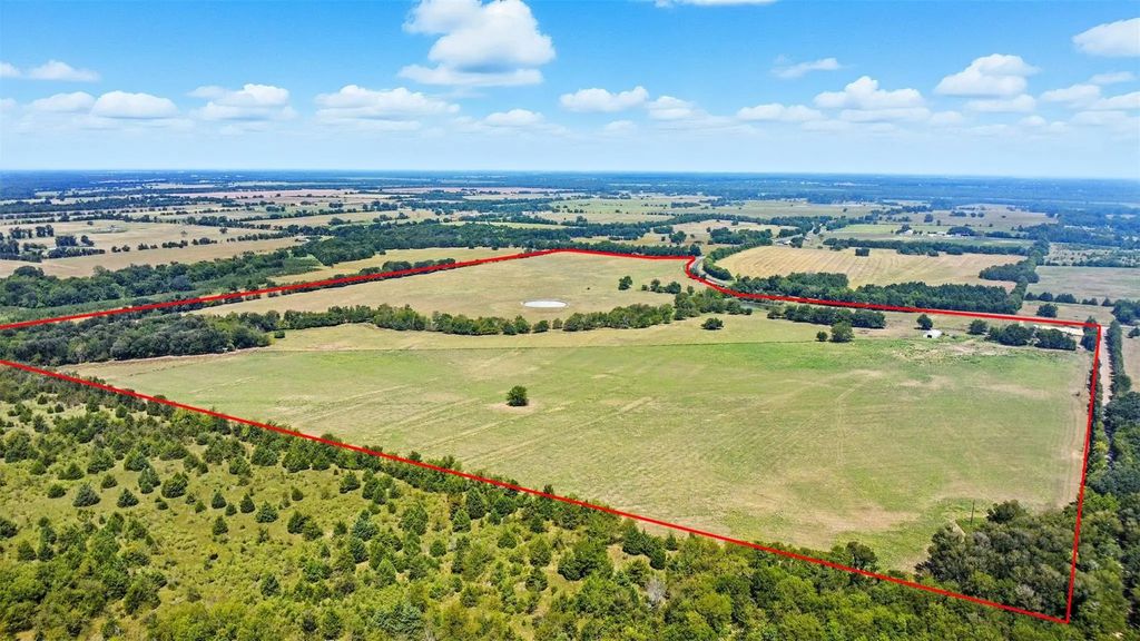 9620 Farm Market 895, Lake Creek