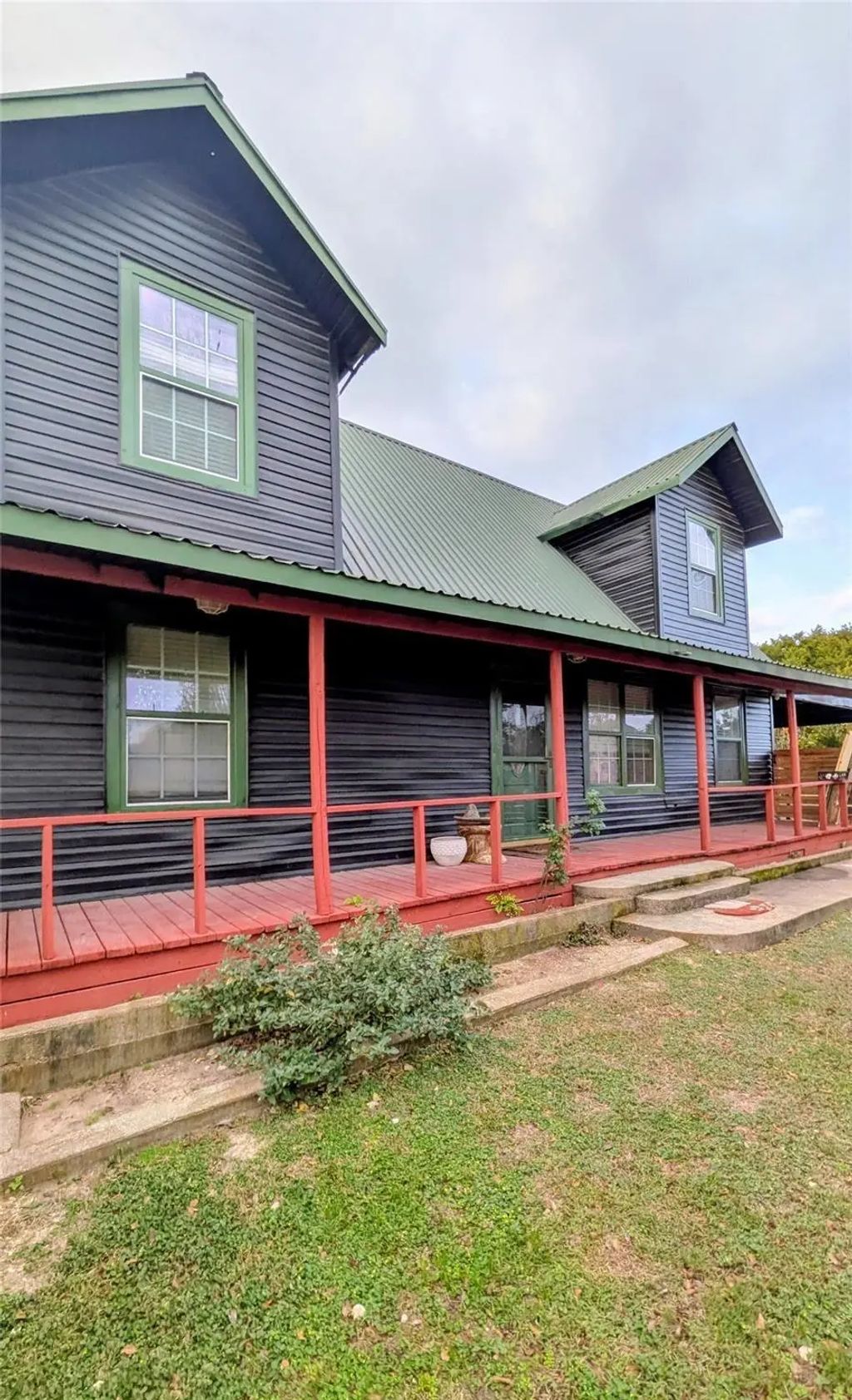 119 County Road 1812, Clifton