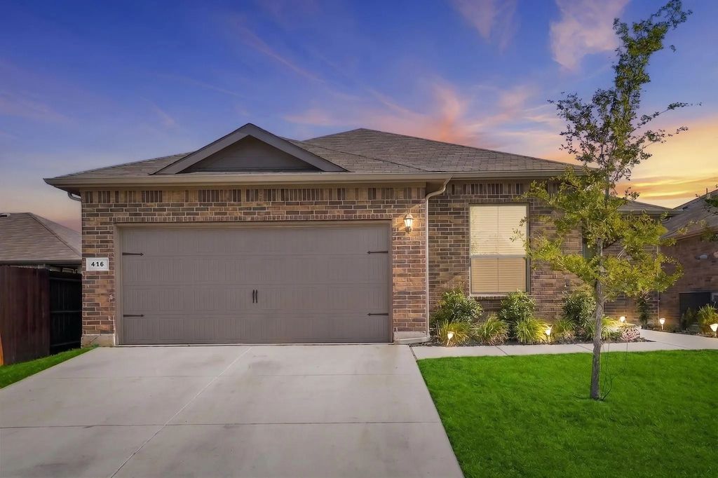 416 Passenger Trail, Fort Worth