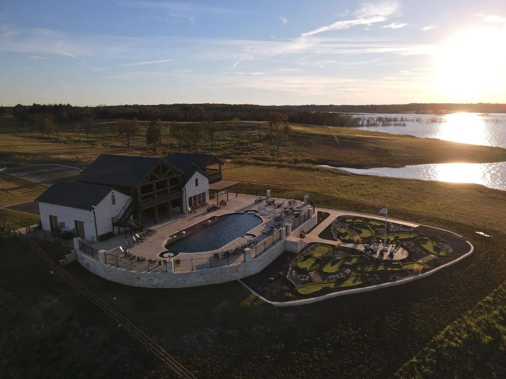 422 Harborside Terrace, Windom