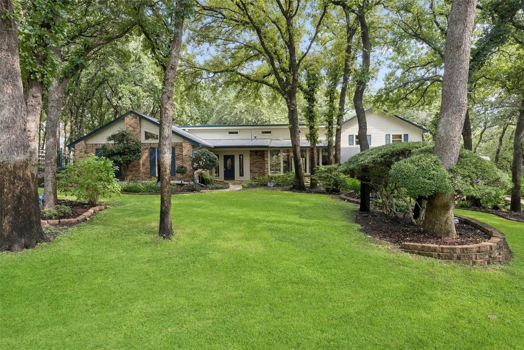 1012 Spanish Trail, Keller