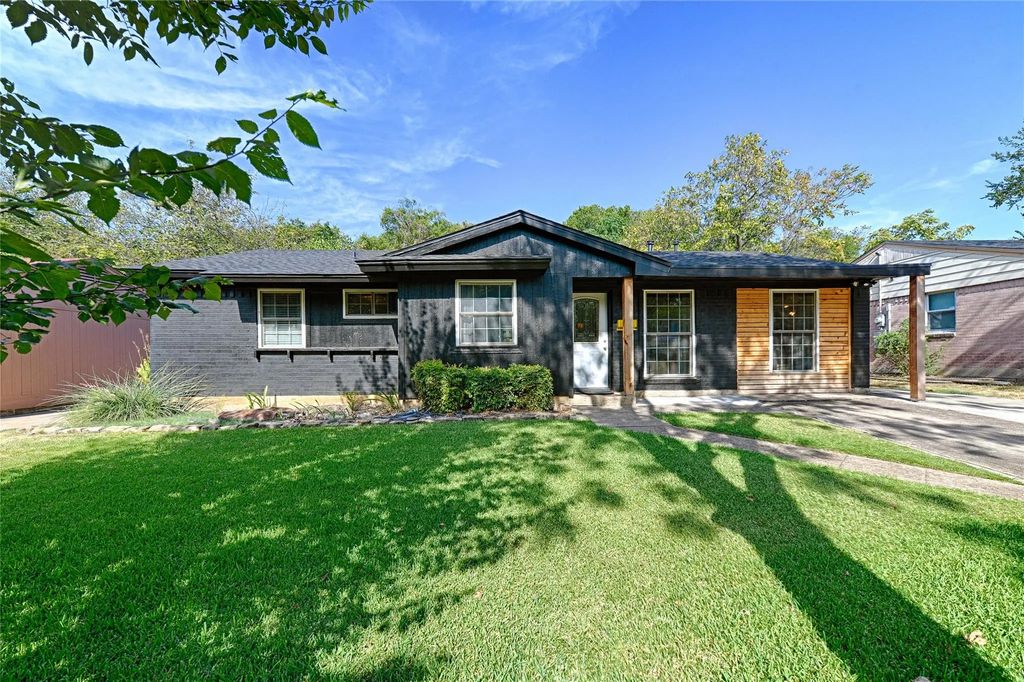 1339 Winding Trail, Duncanville