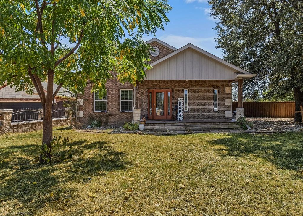 2640 Morgan Drive, Dallas