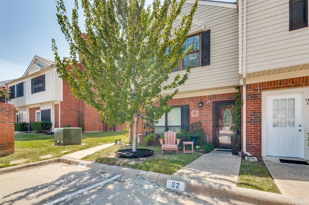 236 Samuel Boulevard 2, Coppell