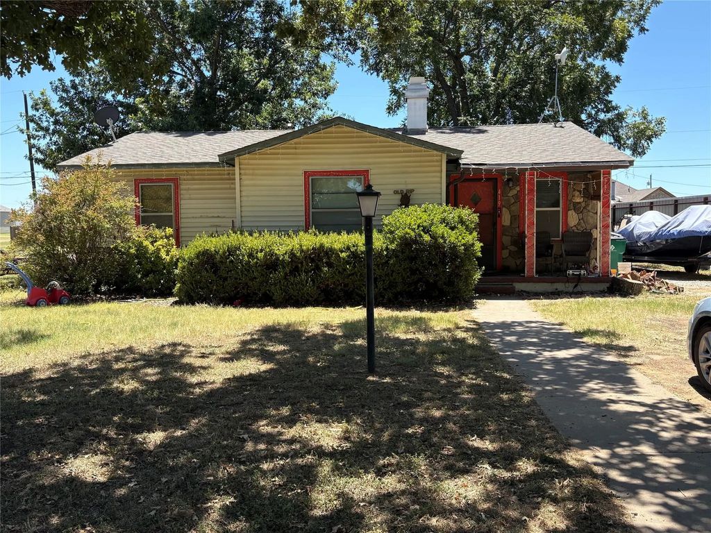 419 E Conner Street, Eastland
