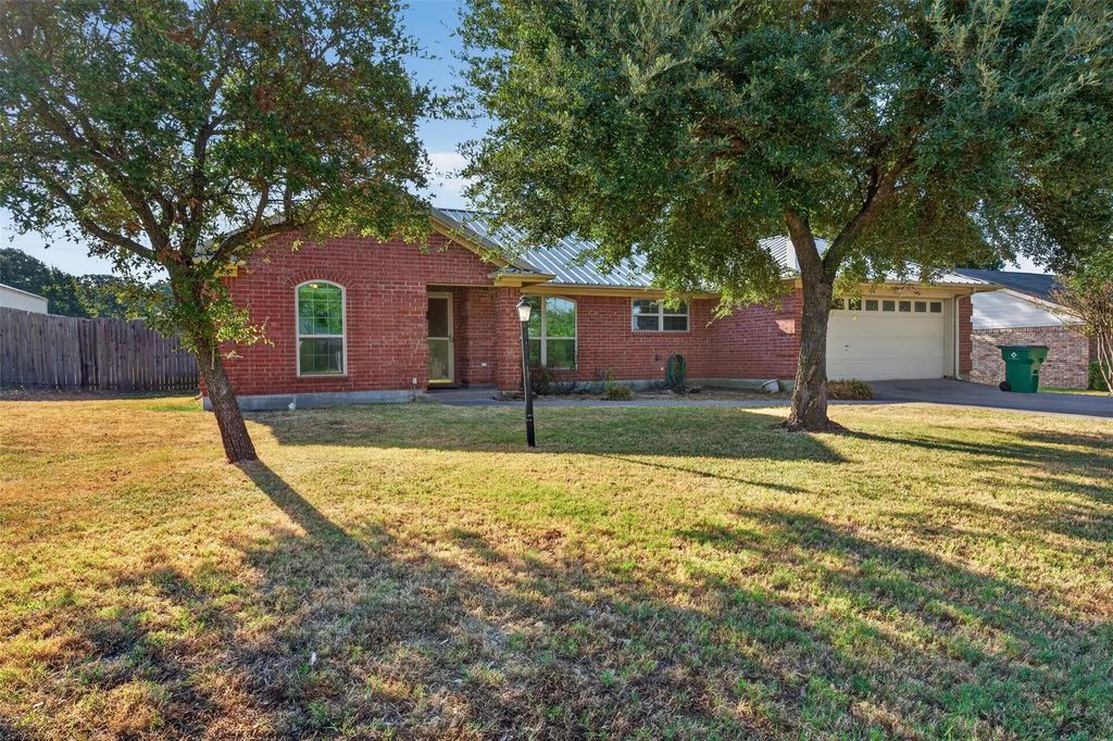 304 Edgehill Road, Joshua